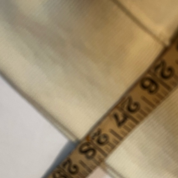 REBELLIOUS ONE Rose Box Graphic Sweatshirt Sz L Women - Picture 11 of 11